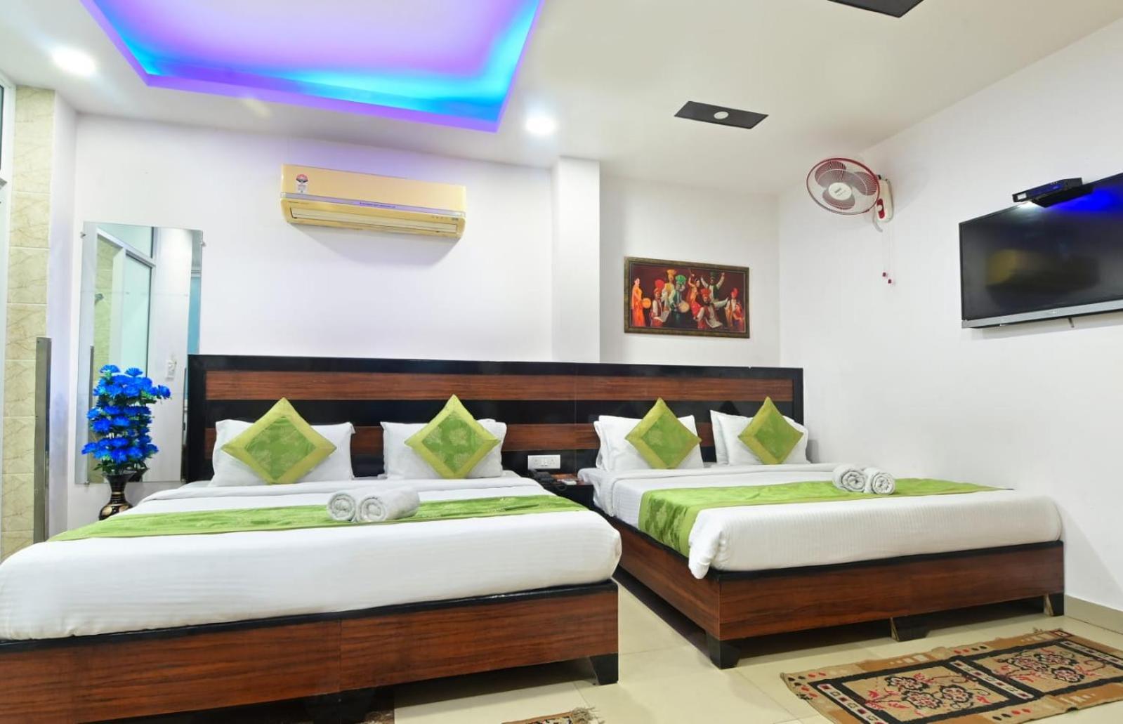 Hotel Emporio View - New Delhi Railway Station - Paharganj Exteriör bild