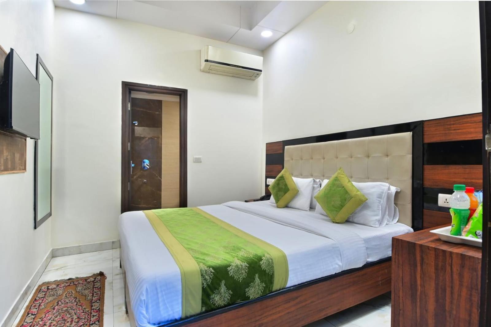 Hotel Emporio View - New Delhi Railway Station - Paharganj Exteriör bild