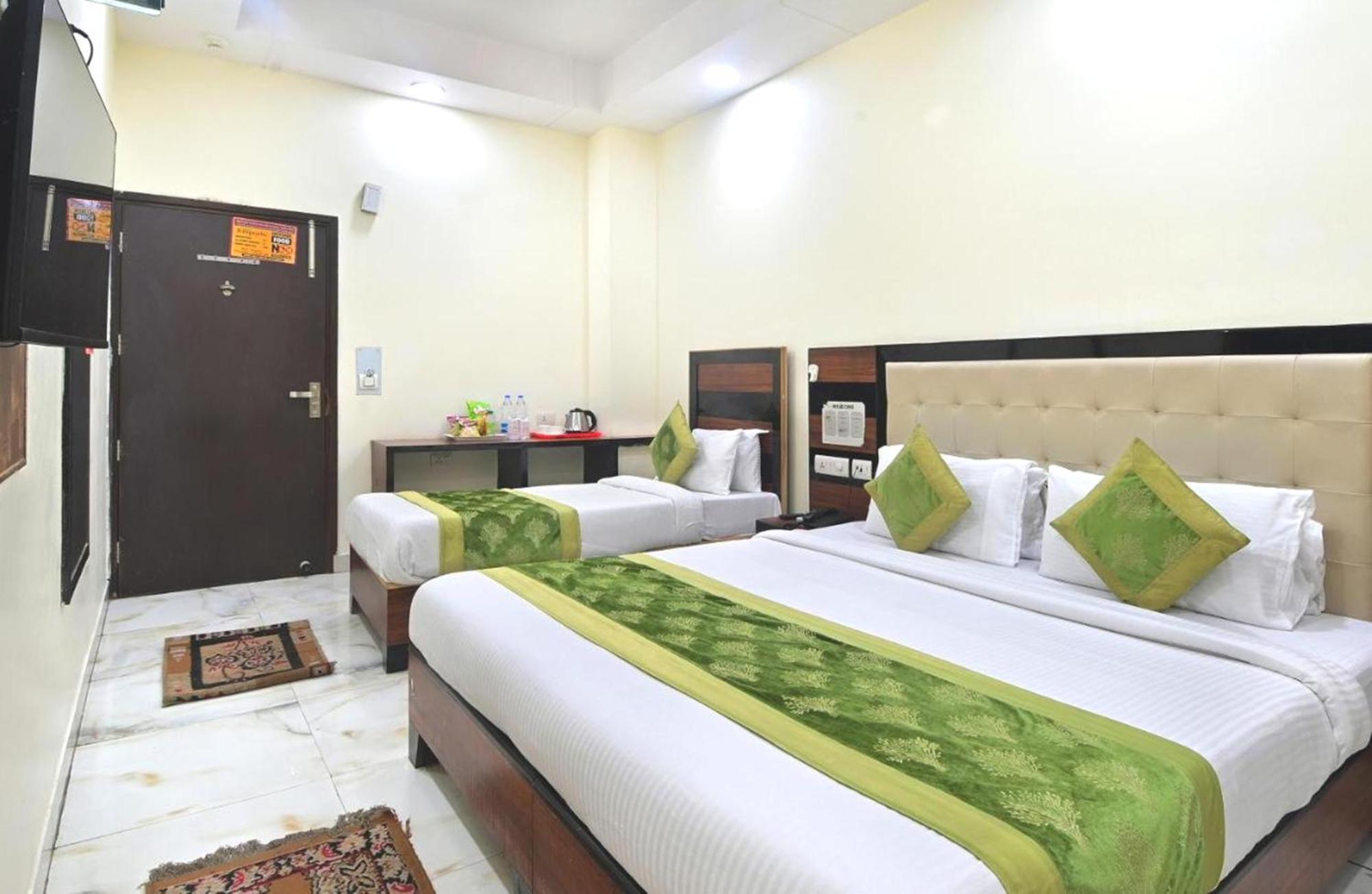 Hotel Emporio View - New Delhi Railway Station - Paharganj Exteriör bild