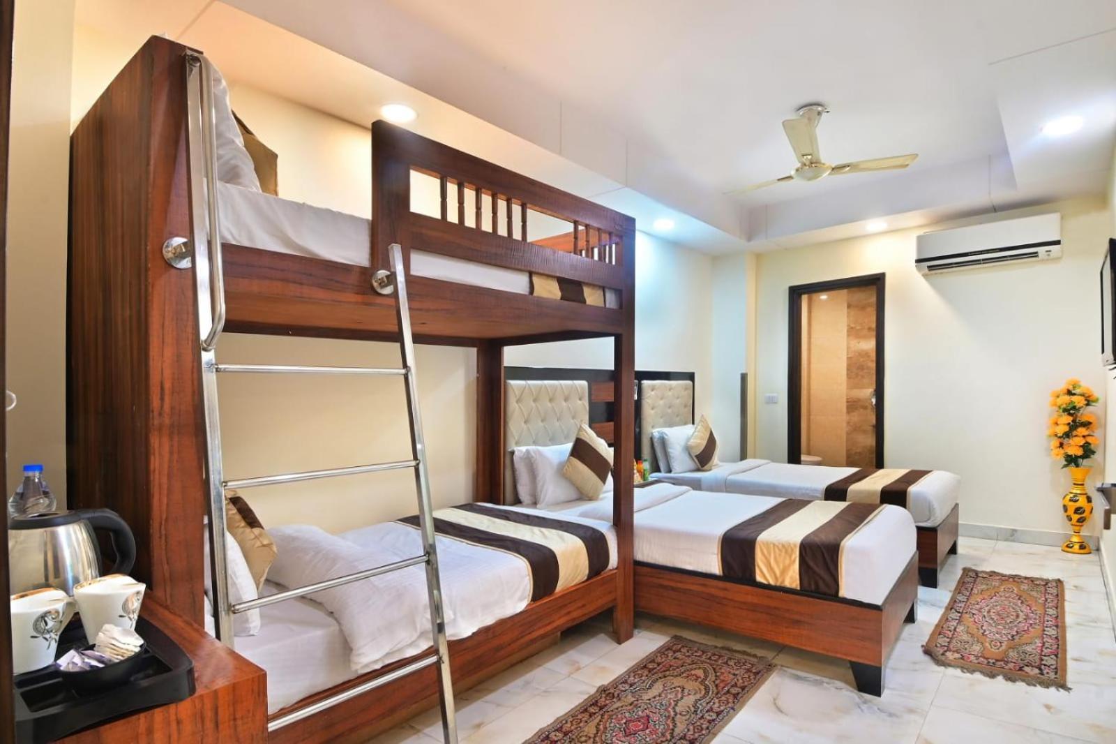 Hotel Emporio View - New Delhi Railway Station - Paharganj Exteriör bild